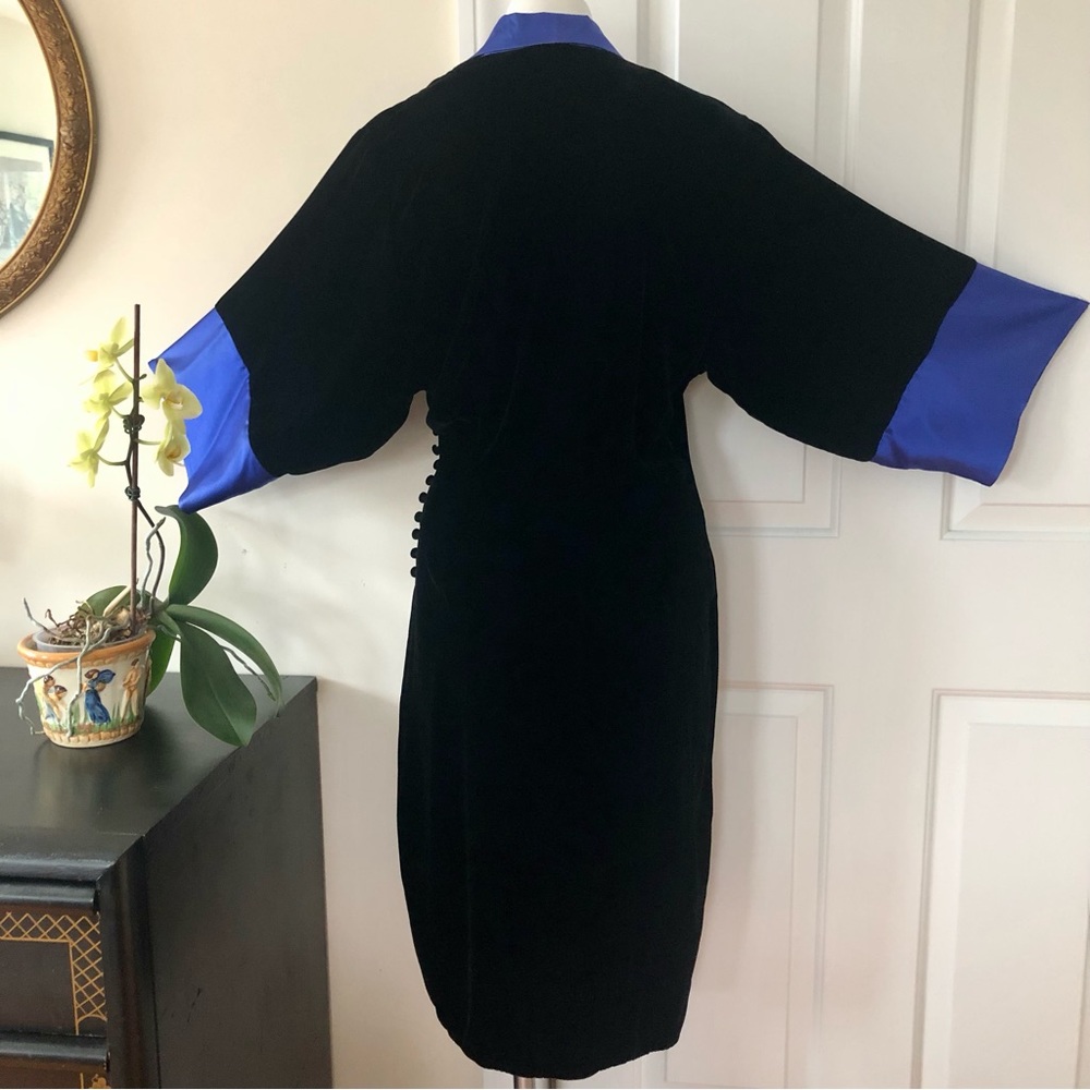 Flora Kung 80’s Velvet Wrap Dress - Picture 4 of 8